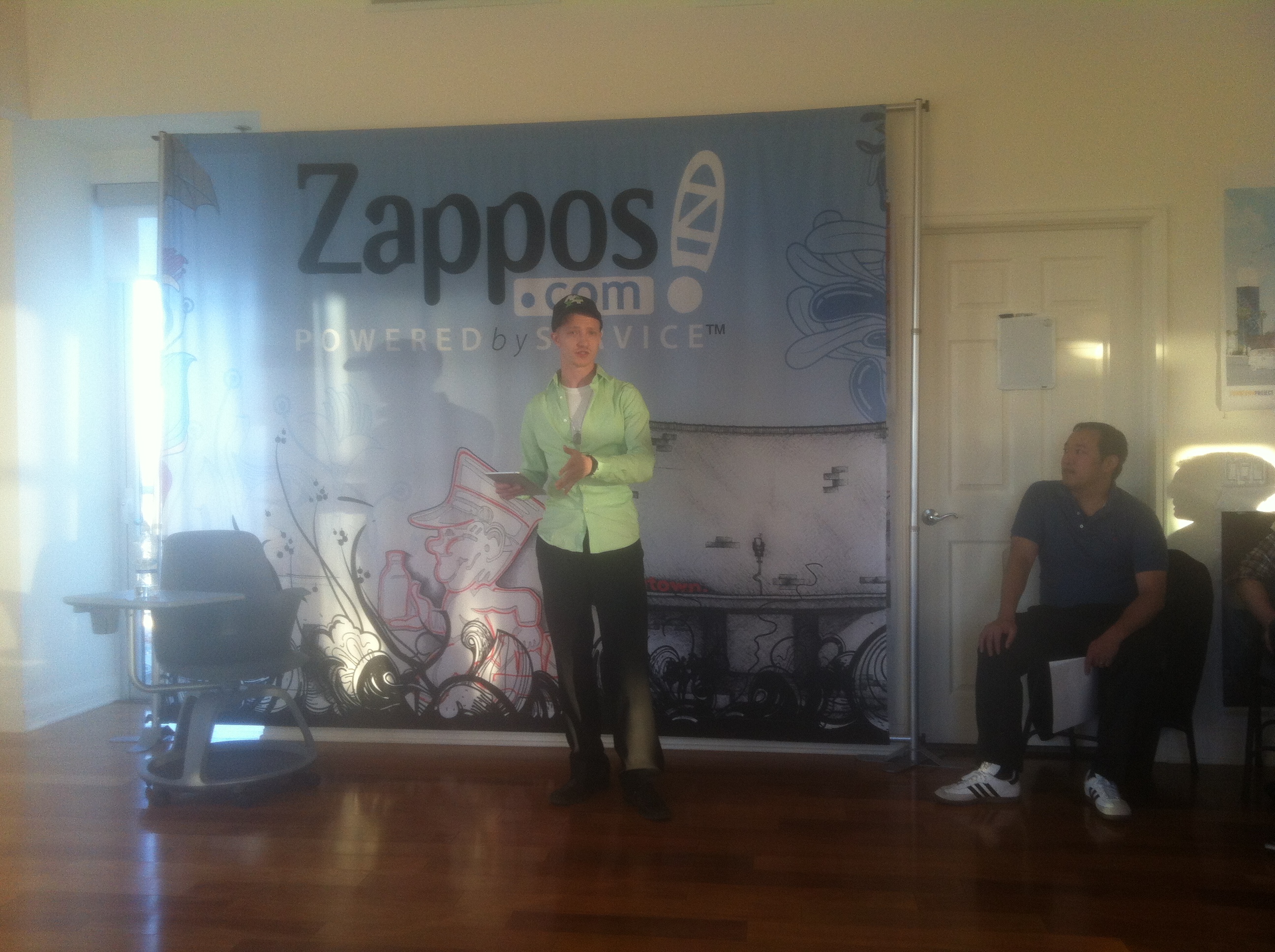 Dmitriy Kozlov at Zappos Tony Hseih Dmitriy Kozlov at Zappos Tony Hseih